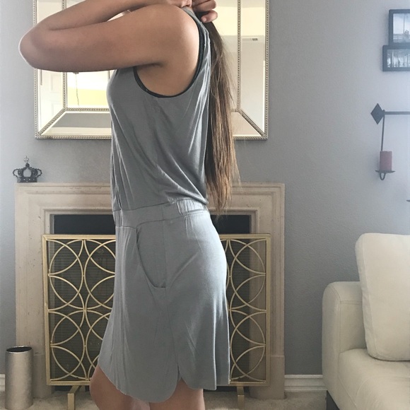 BEBE Sport Deep plunge Dress - Picture 3 of 6